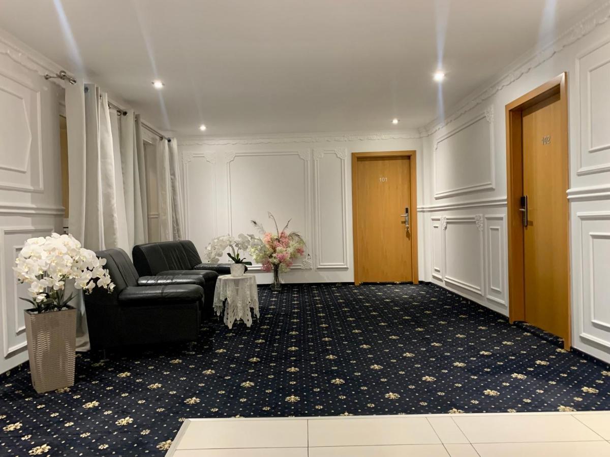 Hotel Vandia Тимишоара Экстерьер фото