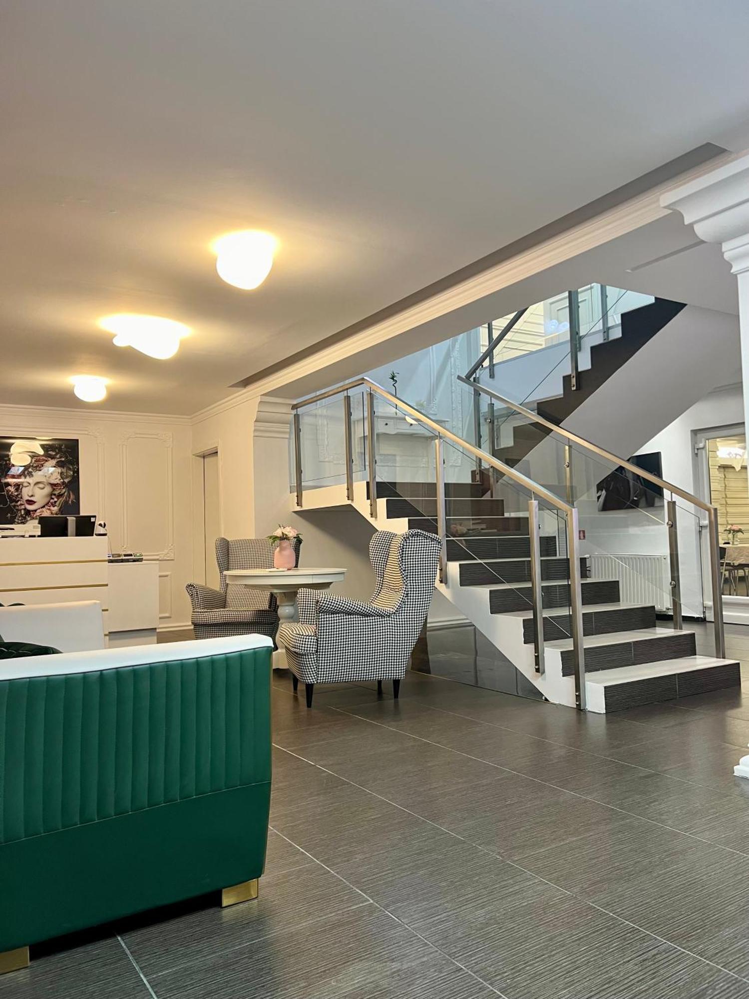 Hotel Vandia Тимишоара Экстерьер фото