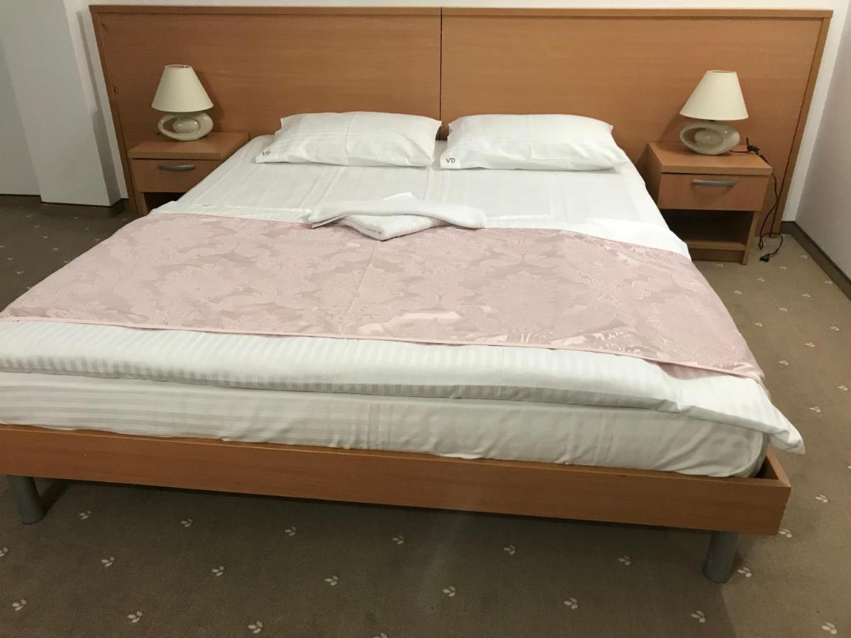 Hotel Vandia Тимишоара Экстерьер фото